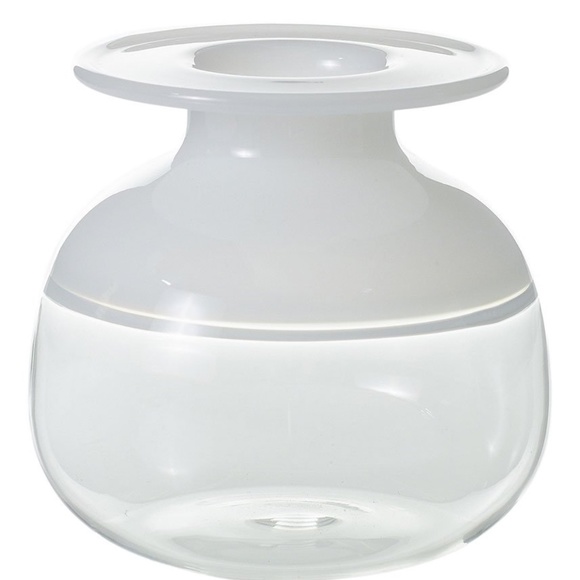 Set of 2 Glass Bud Vases - Picture 3 of 5